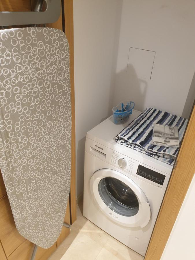 Ocean Village Apartment Gibraltar Extérieur photo