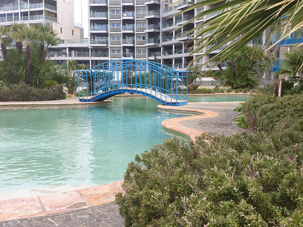 Ocean Village Apartment Gibraltar Extérieur photo