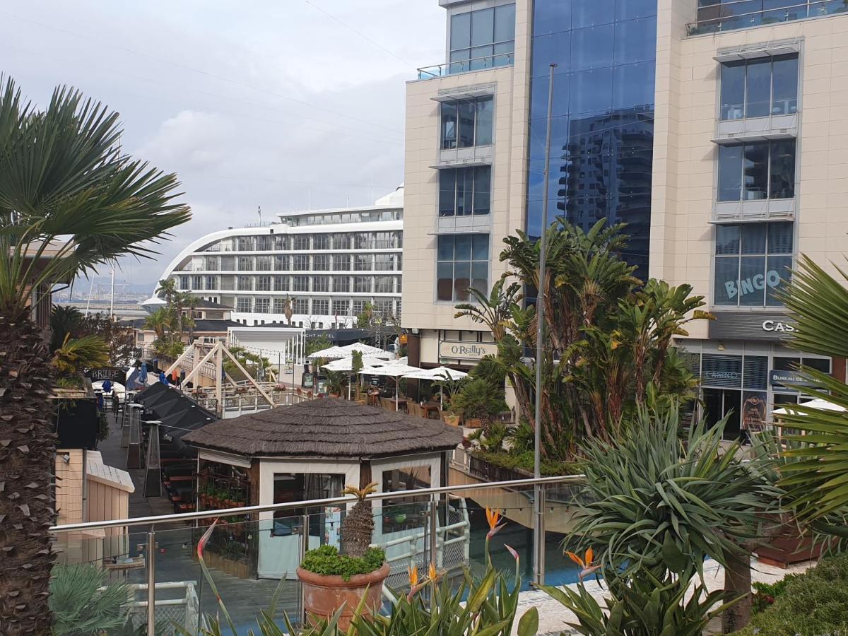 Ocean Village Apartment Gibraltar Extérieur photo